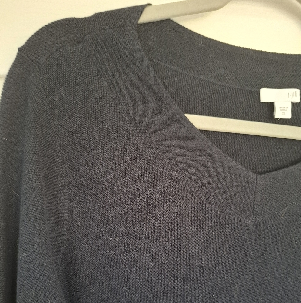 J.Jill V-neck Cottom Sweater Size XL Navy Blue - Picture 4 of 6